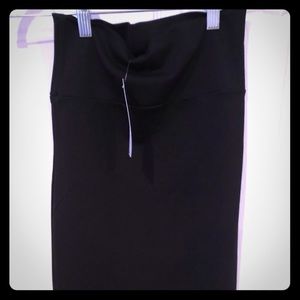 Agnes & Dora Black XS pencil skirt
